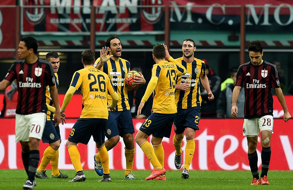 toni gol milan verona ettyImages-501190274