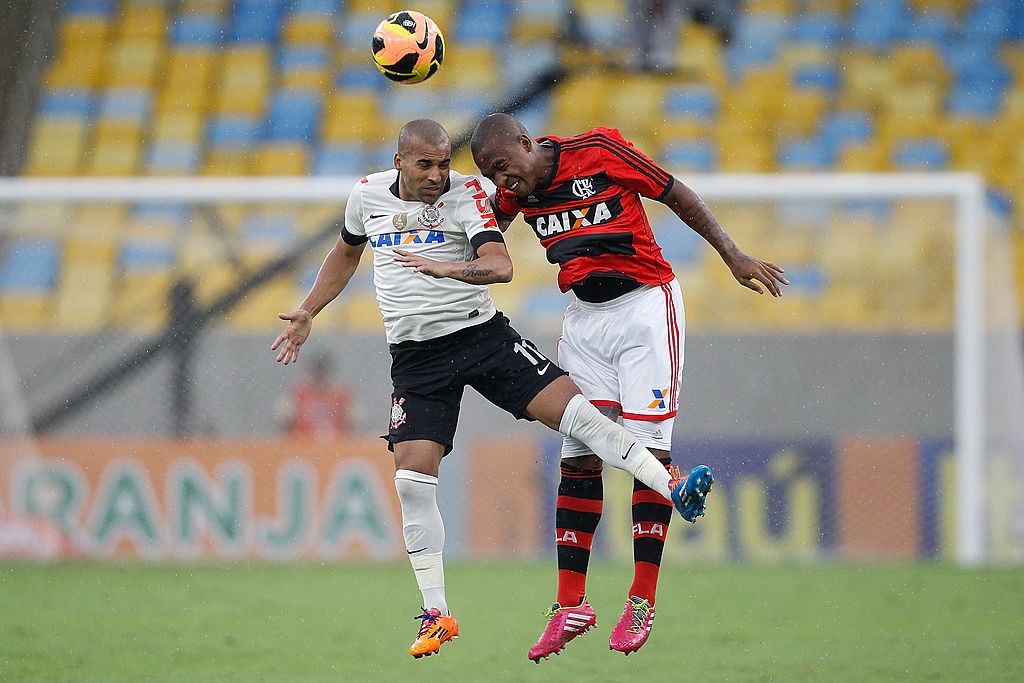 Flamengo v Corinthians - Brazilian Series A 2013