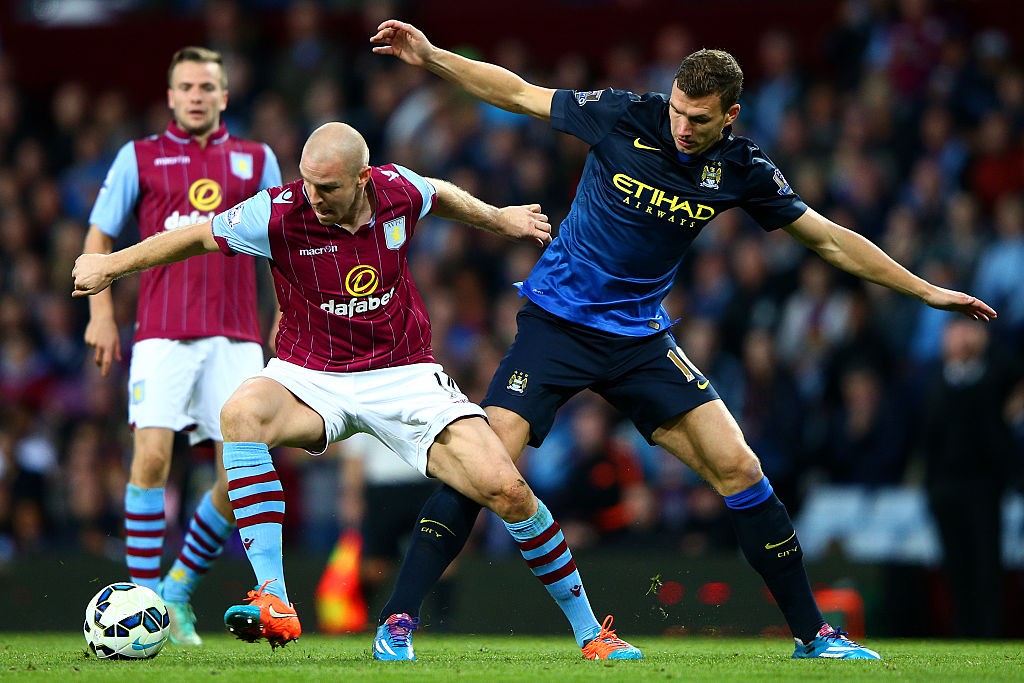 Aston Villa v Manchester City - Premier League