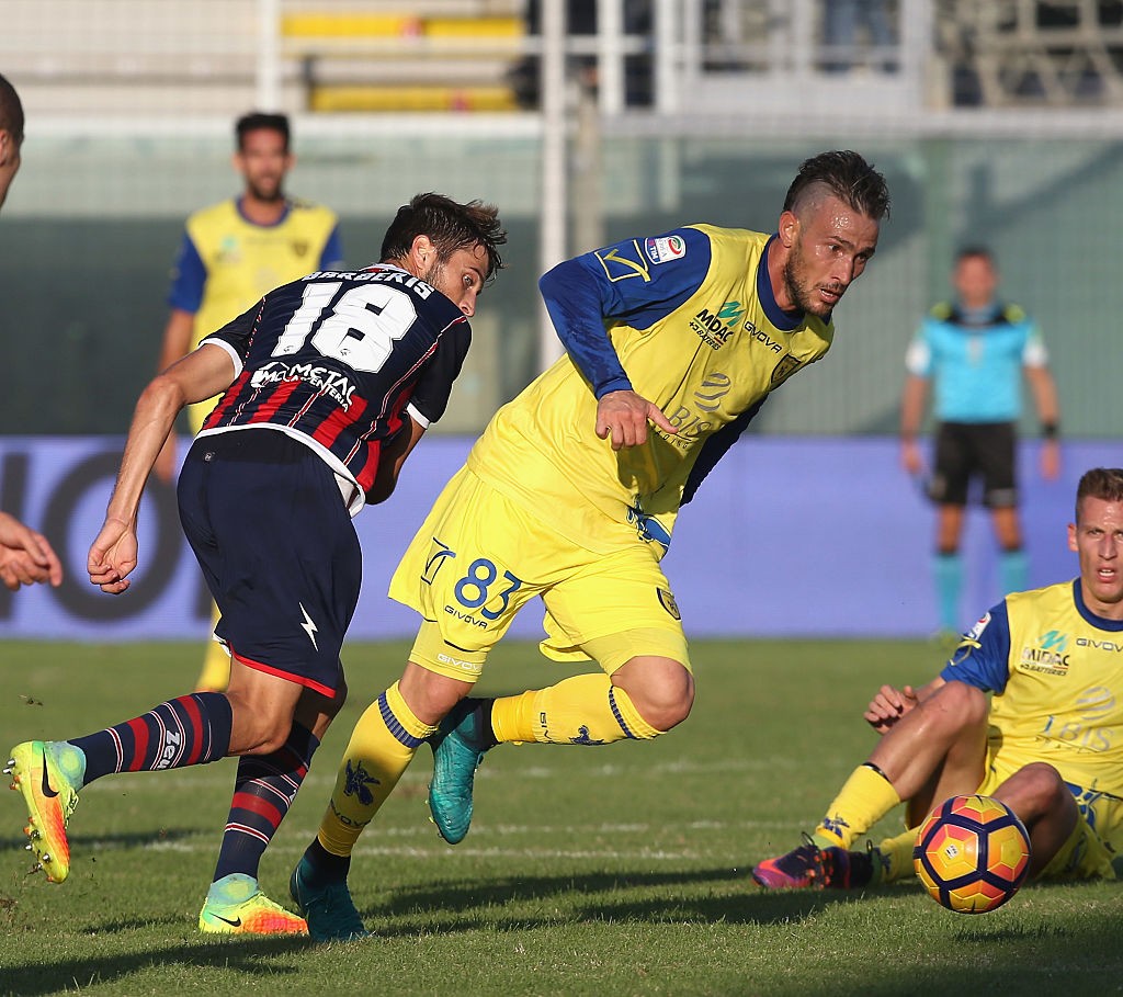 FC Crotone v AC ChievoVerona - Serie A