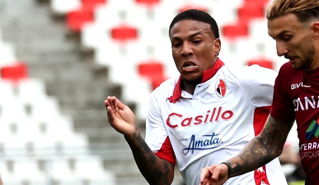 Michael Folorunsho